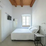 Palazzo Simonetti 4*