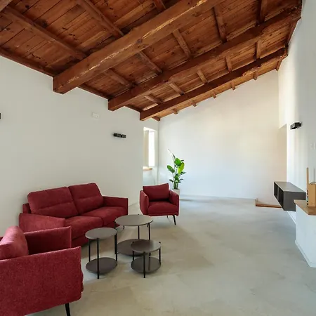 Bed & Breakfast Palazzo Simonetti 4*