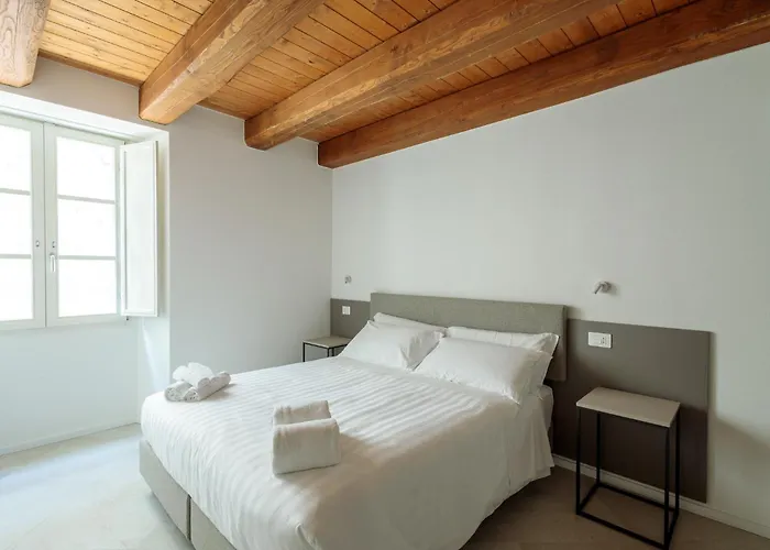 Palazzo Simonetti 4*